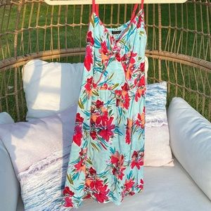 Summer dress (looks great when you spin;))